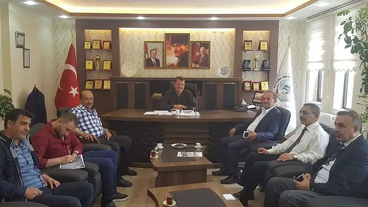 'Osman Özet Suvarlı ve Besni ilçesini gezdi'