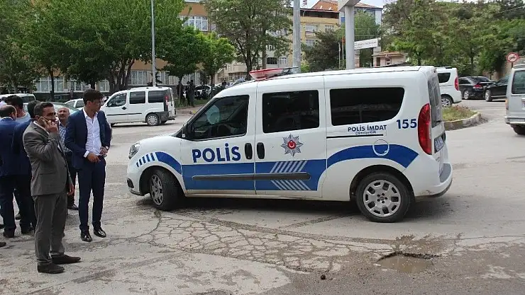 'Seçimde kavga çıktı, sandalyeler havada uçuştu'