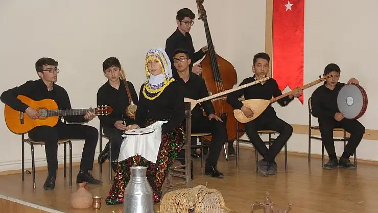 'Anadolu ezgileri sahnede hayat buluyor'