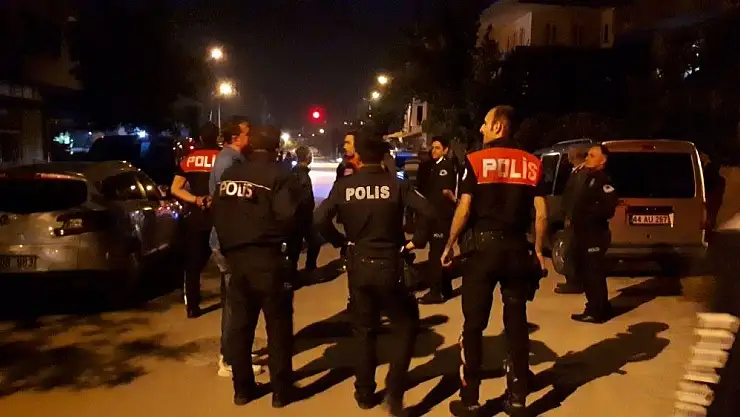 'Düğünde halay kavgası polis müdahalesi ile büyümeden önlendi'