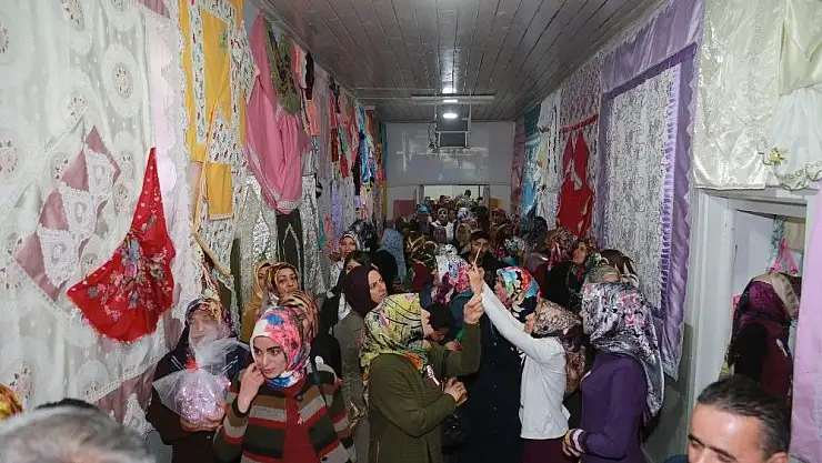 'Baskil´de kadınların el emekleri sergilendi'