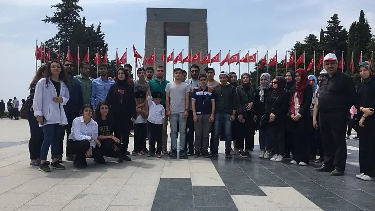 'Vakıf üyelerine Çanakkale gezisi'