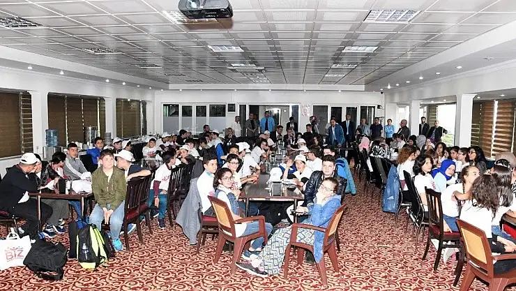 '`Biz Anadoluyuz´ projesi kapsamında Kocaeli´den öğrenciler Adıyaman´a geldi'