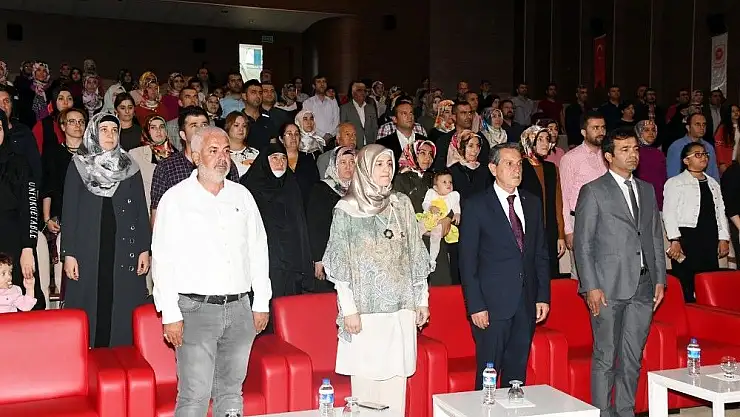 'Nene Hatun Anaokulu Öğrencileri Anneler Gününü kutladı'
