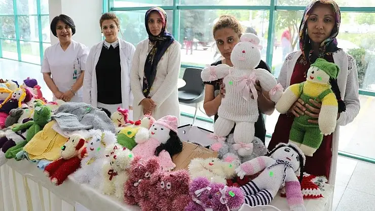 'Psikiyatri hastalarına uğraşı terapisi'