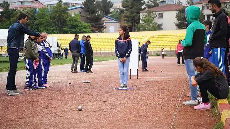 'Bocce müsabakaları oynandı'