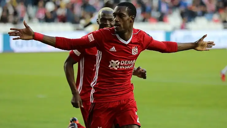 'Spor Toto Süper Lig: DG Sivasspor: 1 - Aytemiz Alanyaspor: 1 (İlk yarı)'
