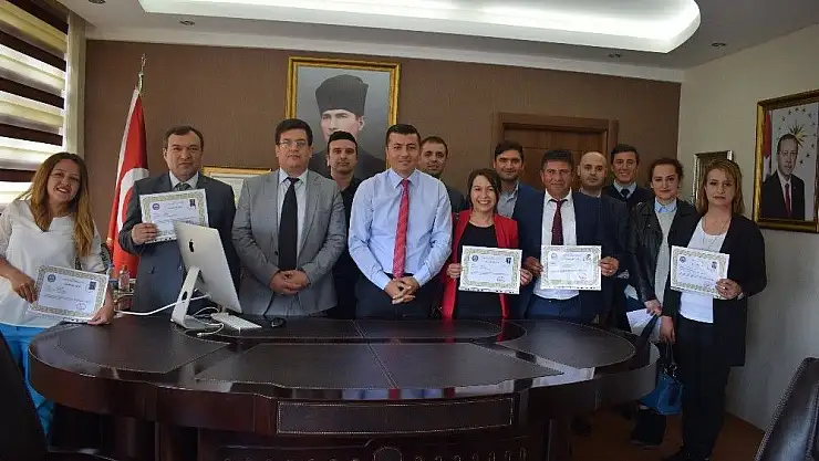 'Arguvan´da öğretmenler ödüllendirildi'