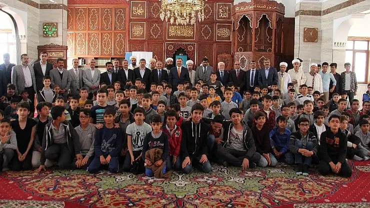 'Elazığ´da okul-cami buluşmaları'