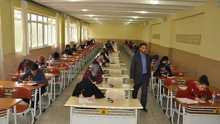 'Öğrenciler YKS provası yaptı'