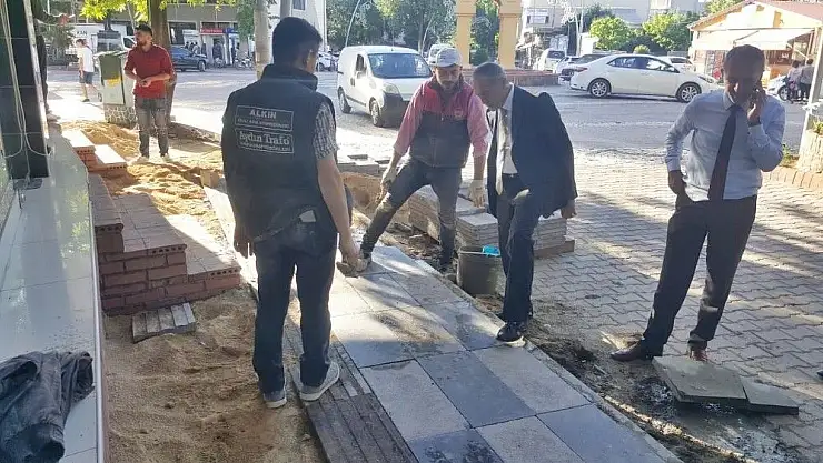 'Başkan Özdemir kaldırım çalışmalarını inceledi'