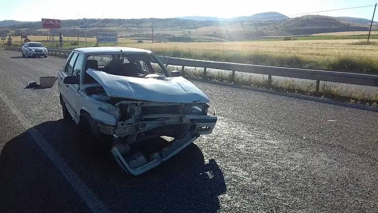 'Gölbaşı´nda otomobil şarampole uçtu: 3 Yaralı'