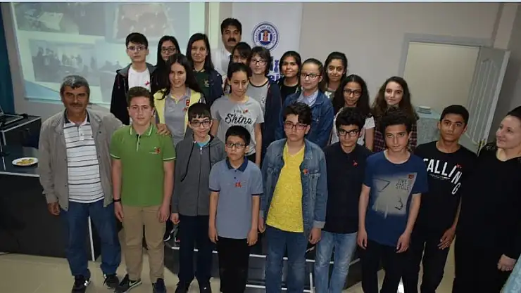 'Sınavda başarılı olan öğrenciler ödüllendirildi'