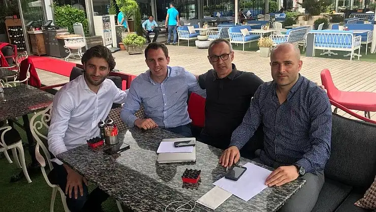 'Alpaslan Belçika Süper Ligi´ne gidiyor'