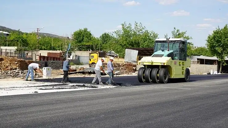 '3. Çevreyolunda asfalt çalışması'