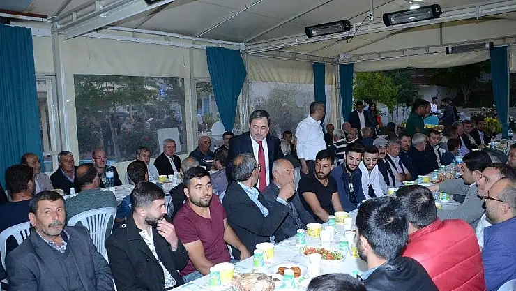 'Darendeli esnaflar iftarda bir araya geldi'