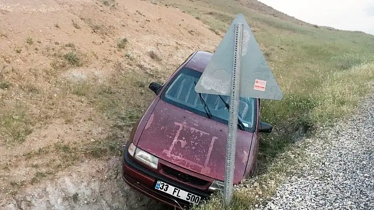 'Sürücüsü kalp krizi geçiren otomobil şarampole uçtu: 2 Yaralı'