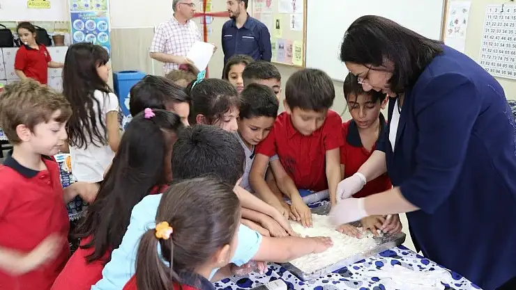 'Minik öğrencilere el yıkama alışkanlığı aşılanıyor'