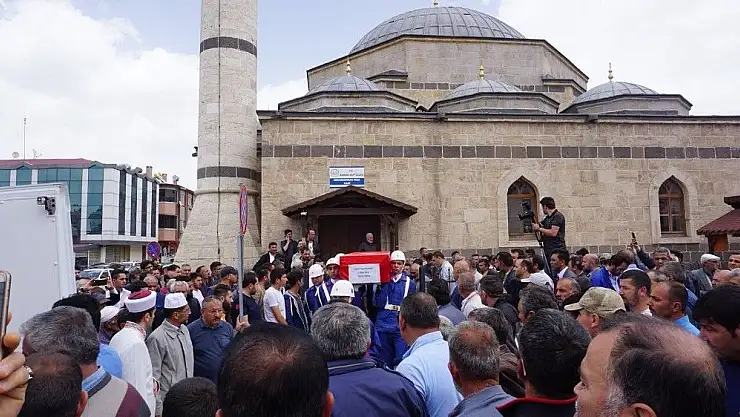 'Jandarma uzman çavuş toprağa verildi'