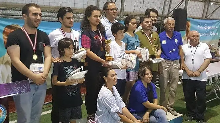 'Adıyaman Belediyesporlu minik satranççıdan büyük başarı'