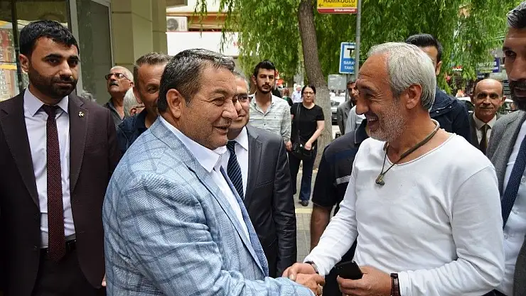 'Fendoğlu seçim çalışmalarını sürdürüyor'