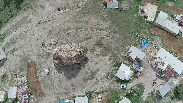 'Görenler bir kez daha bakıyor'