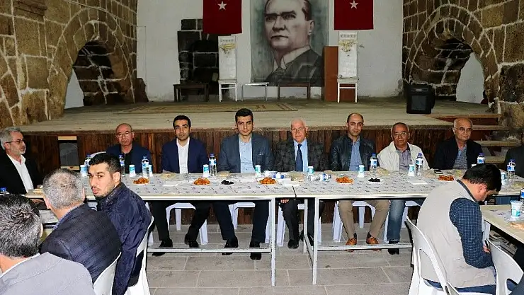 'Hekimhan´da vatandaşlar iftarda buluştu'