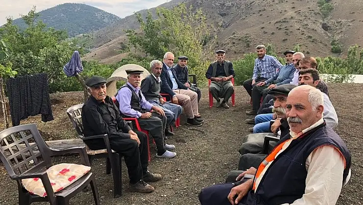 'Milletvekili adayı vatandaşlarla bir araya geldi'