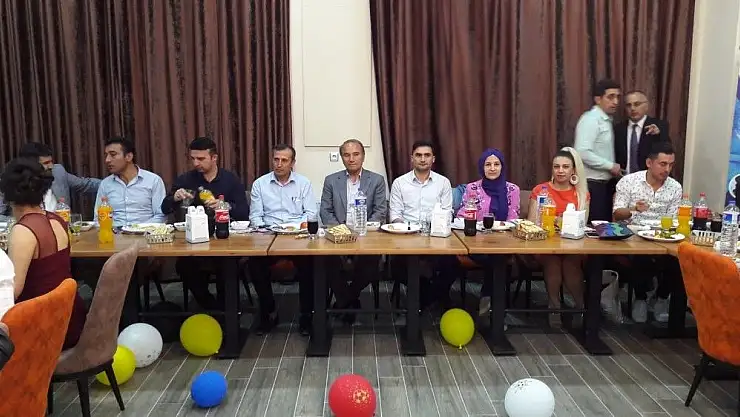 'Şehit Tuncay Göksu Çok Programlı Anadolu Lisesi´nde mezuniyet coşkusu'