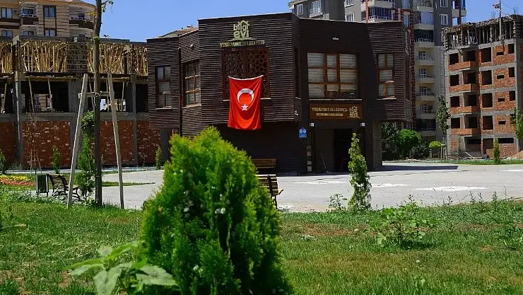 'Yeşilyurt´ta kitap okumanın adresi Fethi Gemuhluoğlu Bilgi Evi'