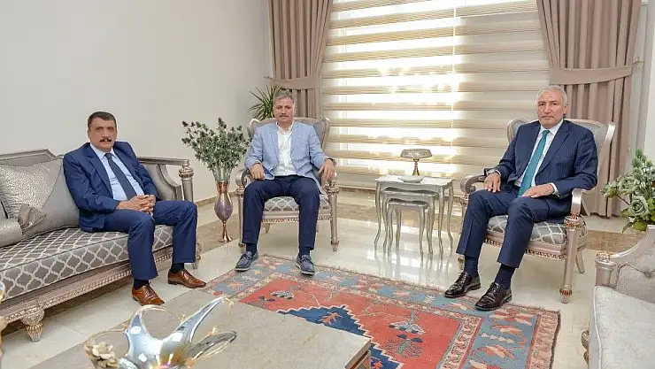 'Milletvekillerinden Gürkan´a ziyaret'