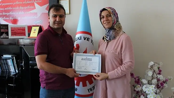 'Ustalık ve kalfalık belgeleri dağıtımı başladı'