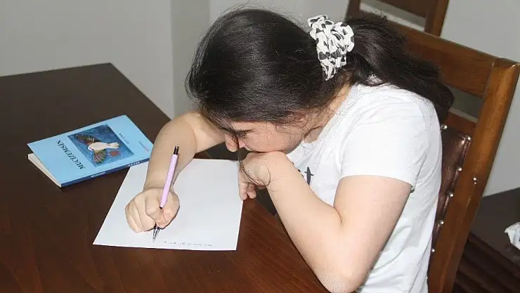 'Yüzde 96 engeline rağmen hayali olan kitabı çıkardı'
