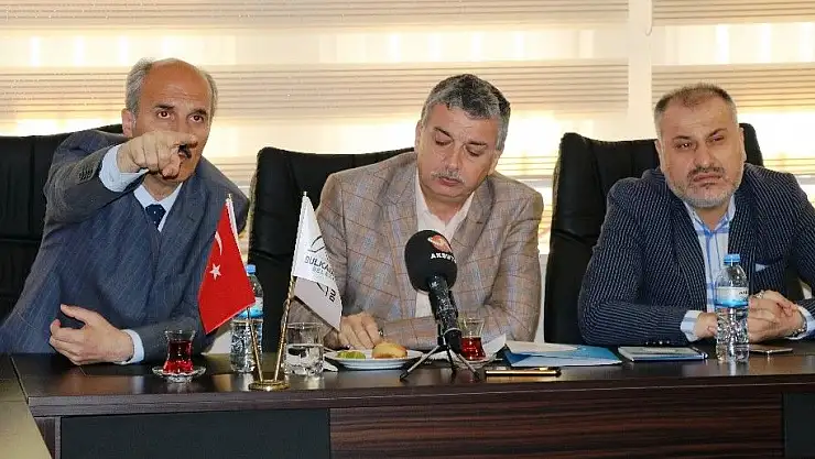 'Dulkadiroğlu - Çağlayanerit yolunun 16 kilometresi tamam'