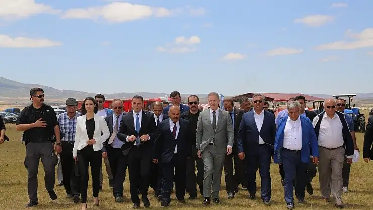 'Altınyayla İlçesin Mera Islah Projesi Uygulamaya Geçti'