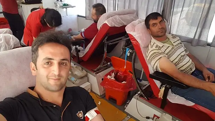 'Kan bağışına yoğun ilgi'