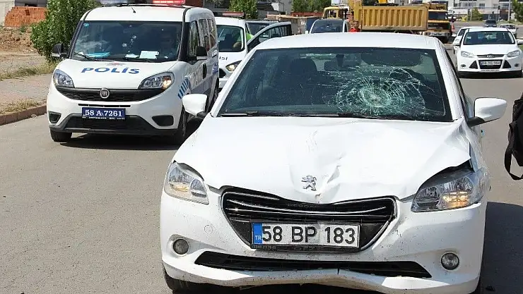 'Otomobil çarptığı işçi ağır yaralandı'