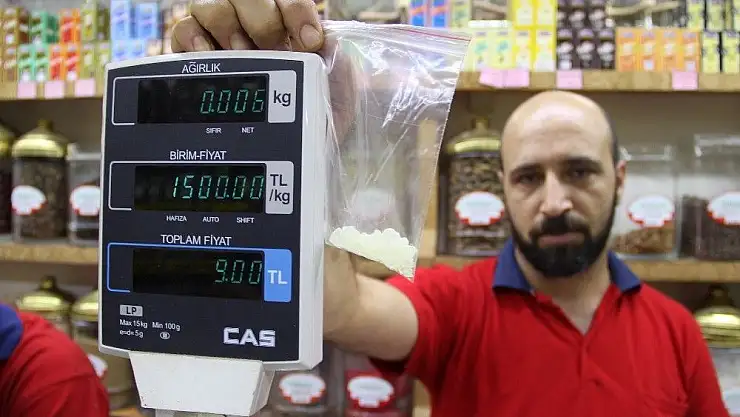 'Fiyatı altınla yarışıyor, alanlar gramla satın alabiliyor'