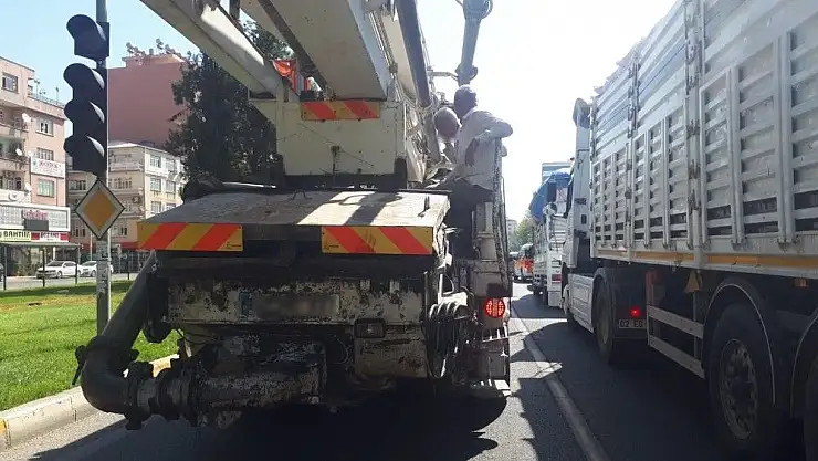 'Beton mikserinde tehlikeli yolculuk'
