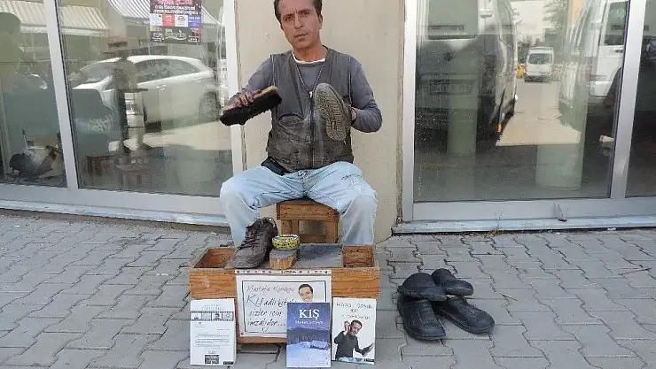 'Ayakkabı boyacısı yazar gözünü sinemaya dikti'