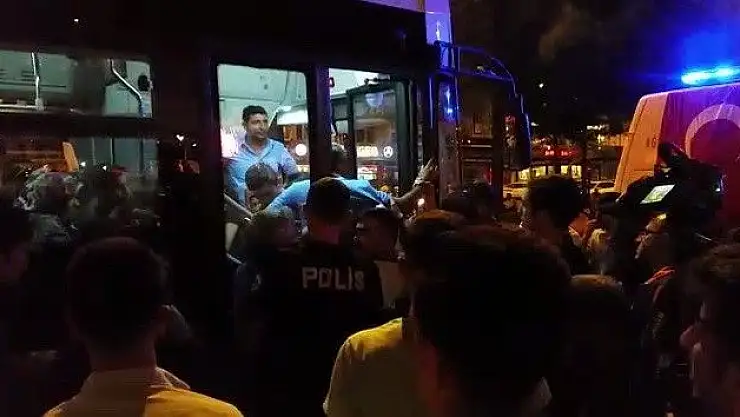 'Halk otobüsünde yolcuları rahatsız eden şahıs gözaltına alındı'