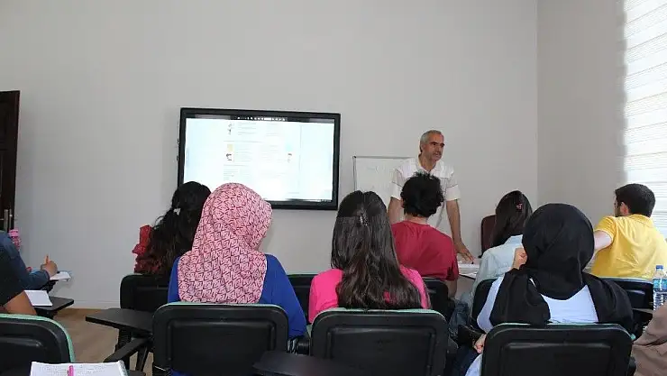 'Büyükşehir eğitim hizmetlerine devam ediyor'