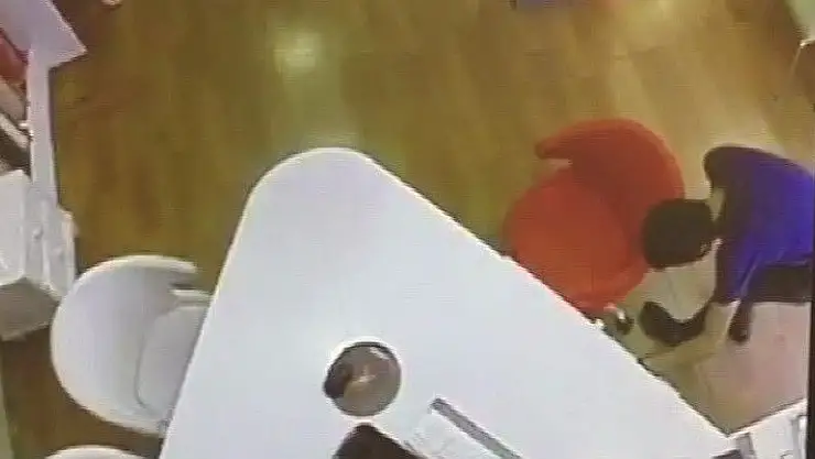 'Çalıştığı iş yerini soydu'