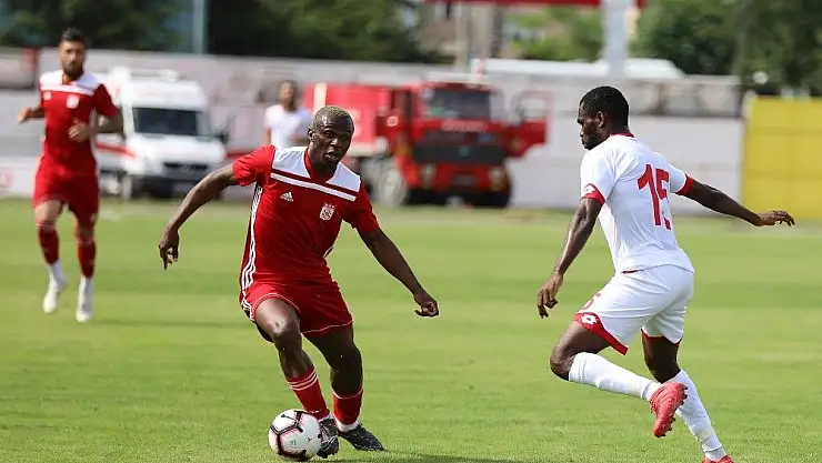 'Sivasspor hazırlık karşılaşmasında Boluspor´a yenildi'