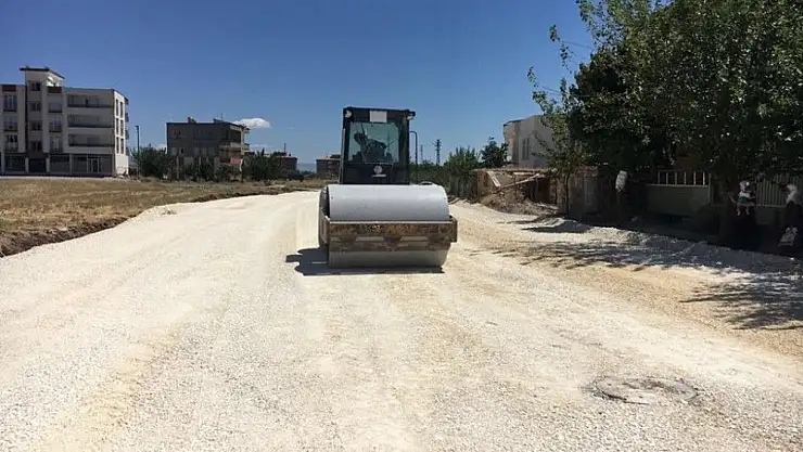 'Yeşilyurt Caddesinde asfalt hazırlık çalışmaları yapıldı'