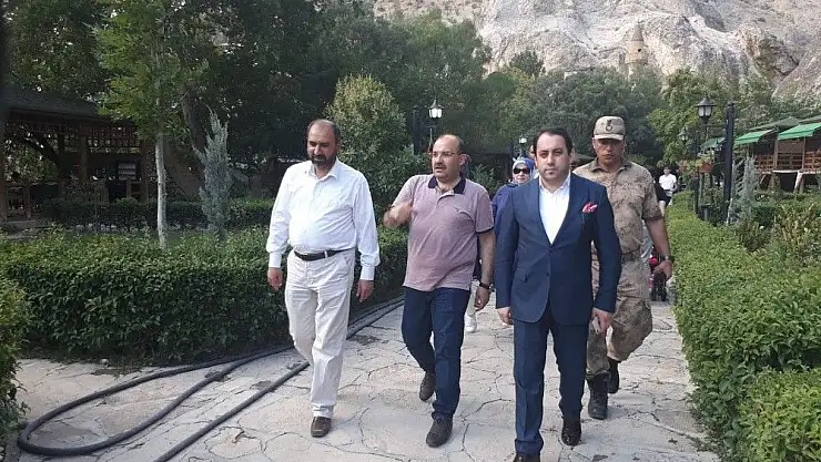 'Bitlis Valisi Ustaoğlu´ndan Darende´ye ziyaret'
