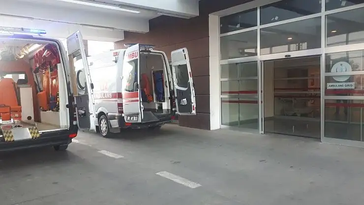 'Çukura giren motosiklet devrildi: 1 Yaralı'