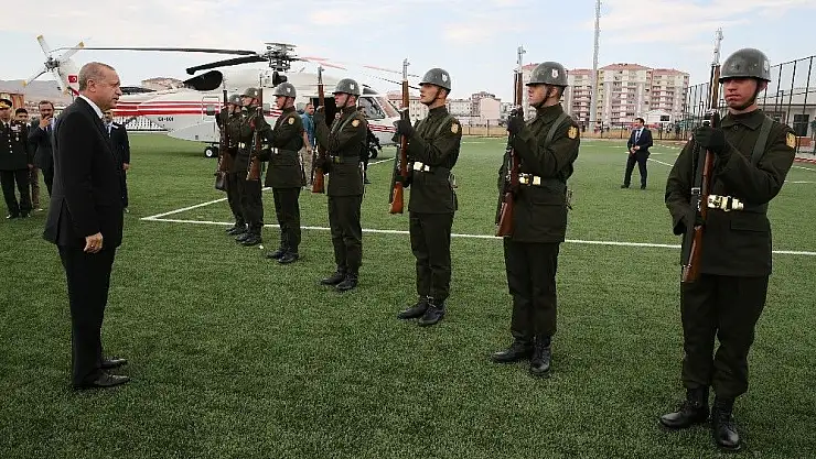 'Cumhurbaşkanı Erdoğan, şehit anne ve bebeğinin cenaze töreninde'