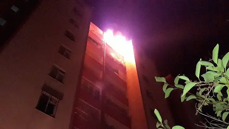 'Kahramanmaraş´ta gece yarısı korkutan yangın'