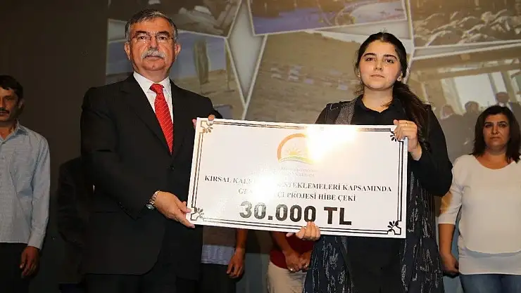 'Sivas´ta genç çiftçilere 30 bin lira hibe'